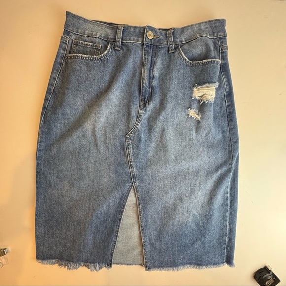 Dark Wash Denim Midi Skirt - Picture 16 of 17